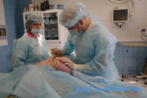 Breasthill крем для увеличения грудей